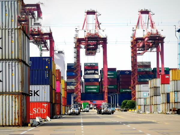 Ningbo intern og utenrikshandel integrasjon av veien hvordan gå mer stabil og raskere?