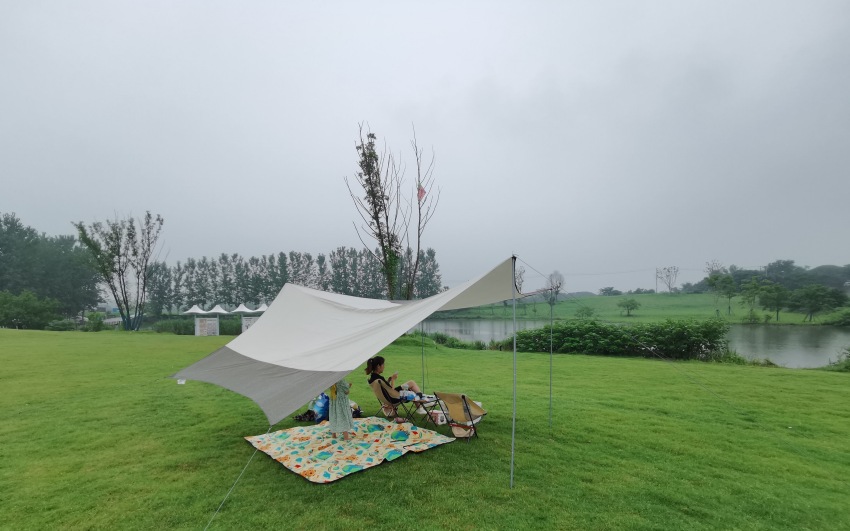 Solo camping, hvordan bygge en baldakin alene?
