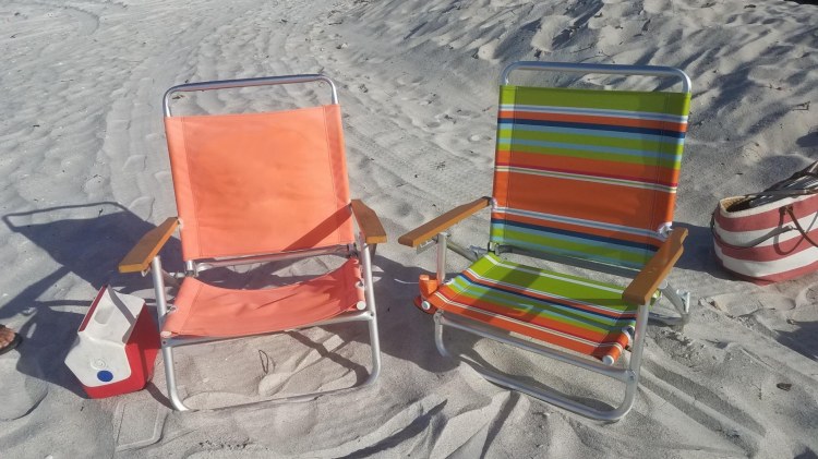 Tips for å kjøpe strandstoler, nyt kysset i havbrisen!